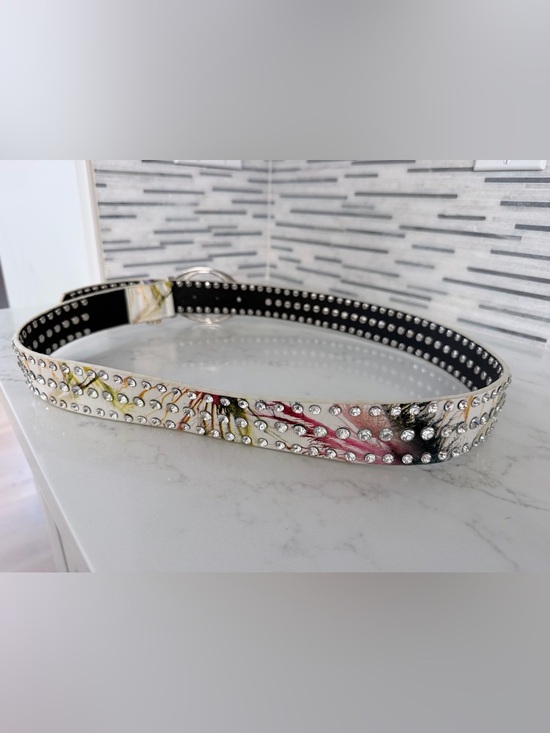 New High Quality white Crystal Butterfly Buckle Studded Floral Leather Belt XL